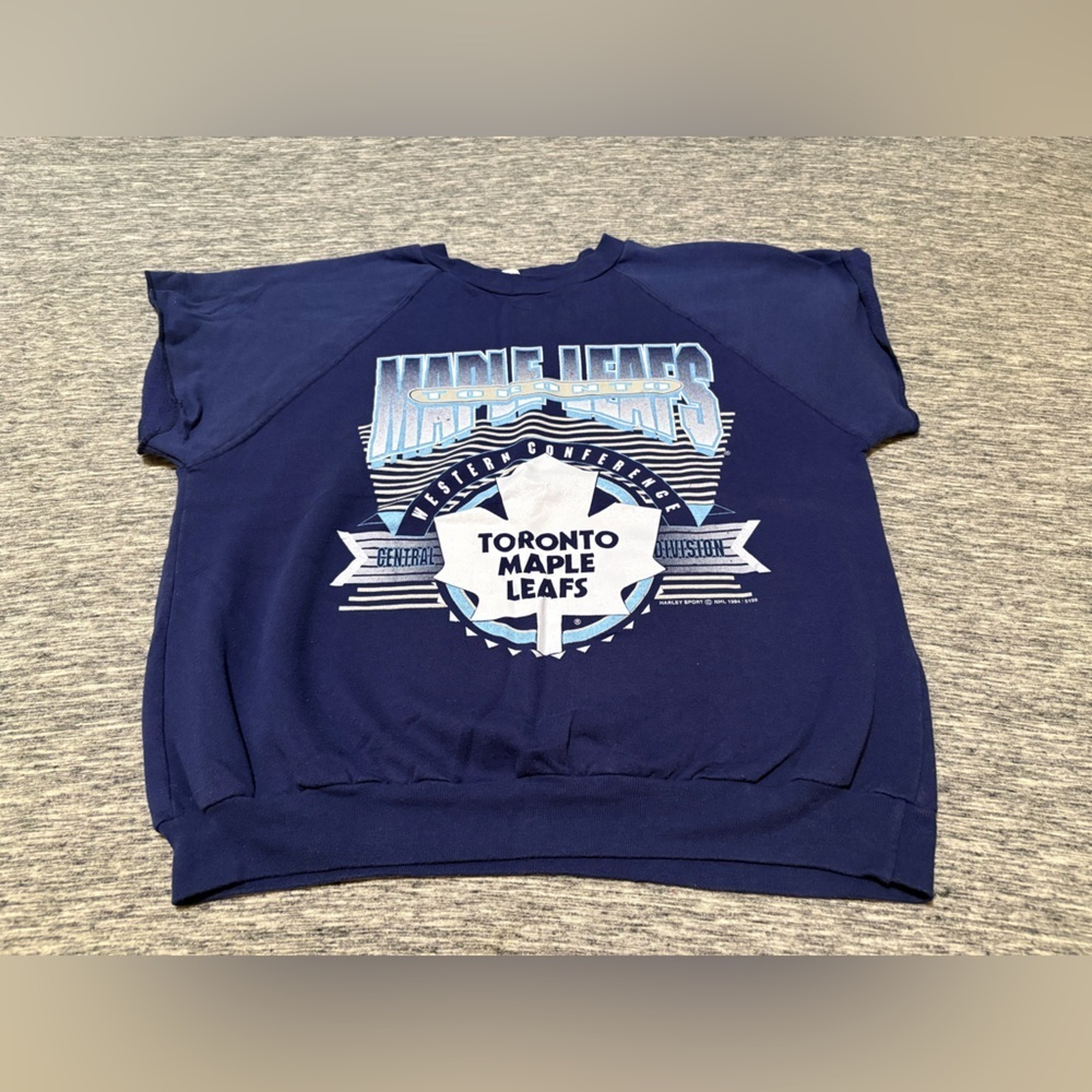 Vintage 1994 Toronto Maple Leafs Short Sleeved Sweatshirt Large